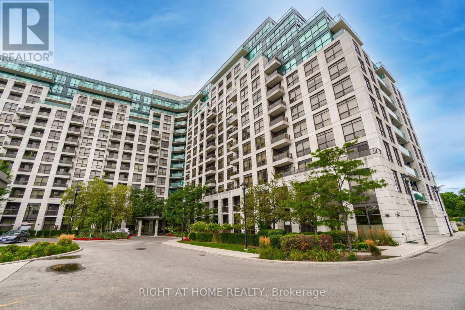18 Harding Boulevard, Richmond Hill, ON, L4C0T3