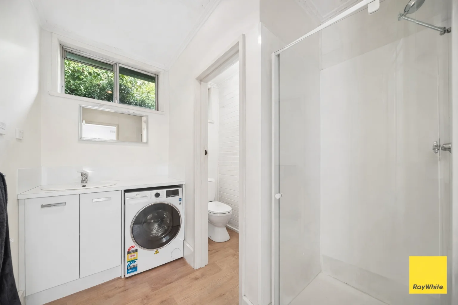 2/5 Forest Lane, Bendigo VIC 3550 photo 5