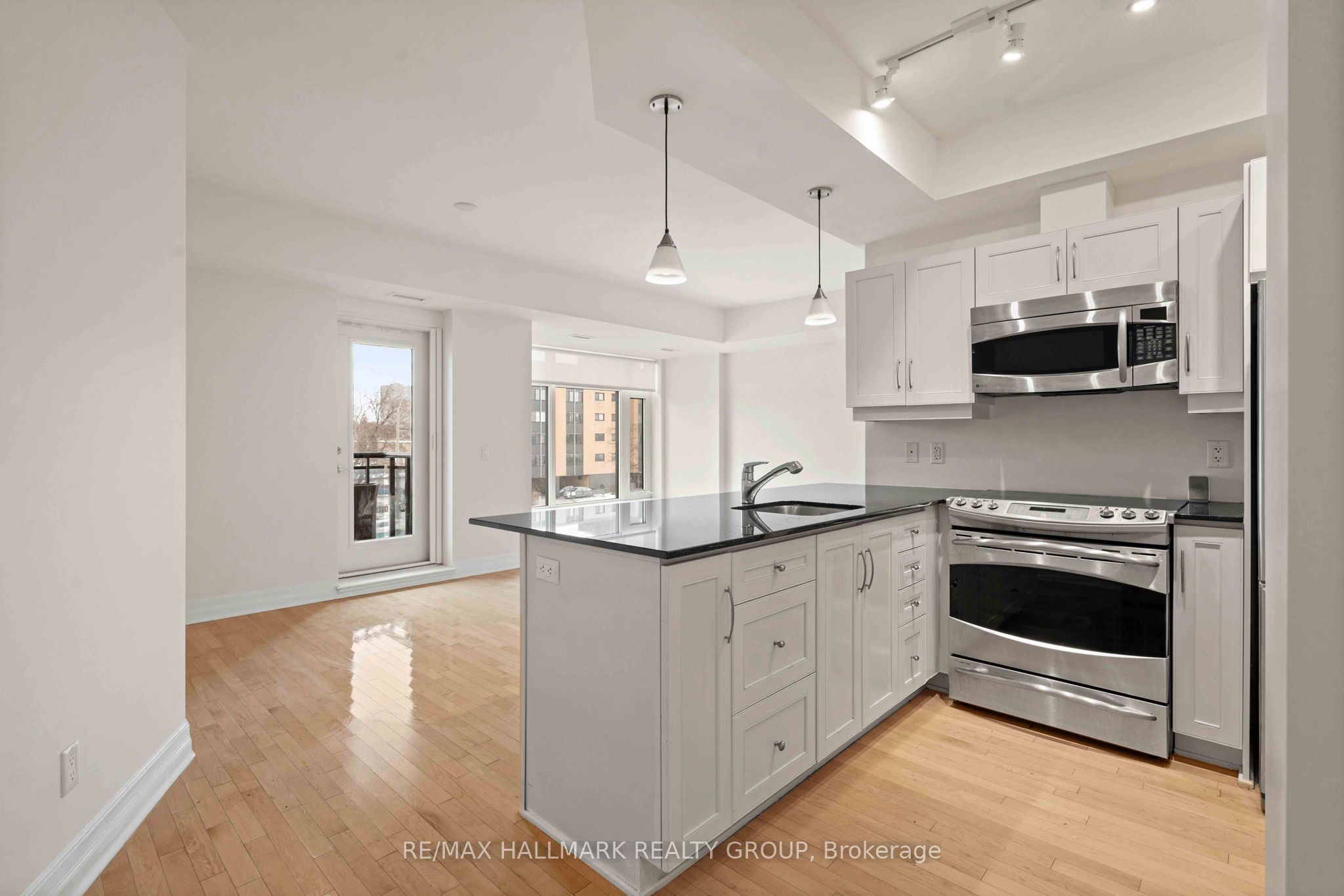 Additional image 5 of 302-75 Cleary Avenue, Ottawa, ON, K2A 1R8