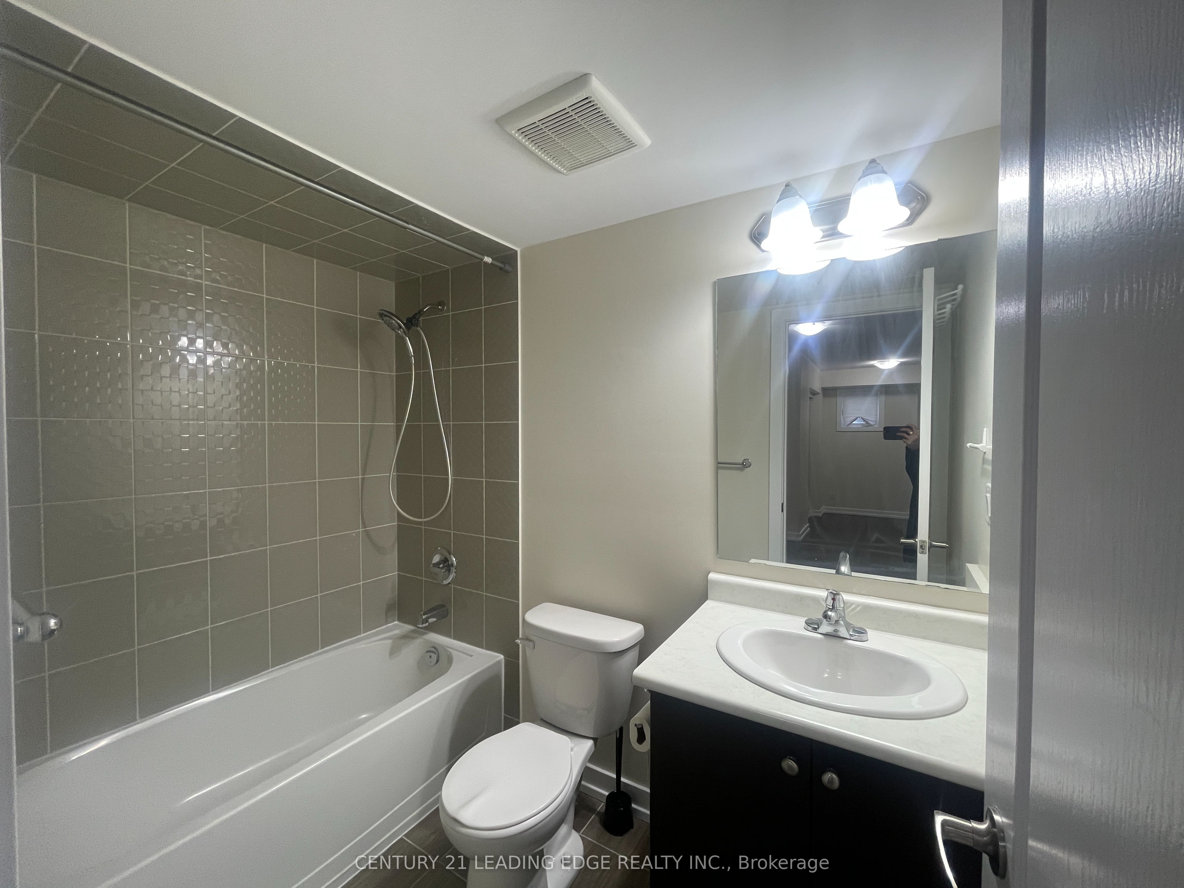 Additional image 4 of 217-10 Dunsheath Way, Markham, ON, L6B 1N3
