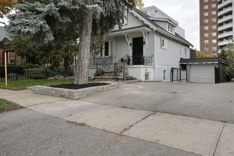 Additional image 8 of 12 Elizabeth Street S, Brampton, ON, L6Y 1P8