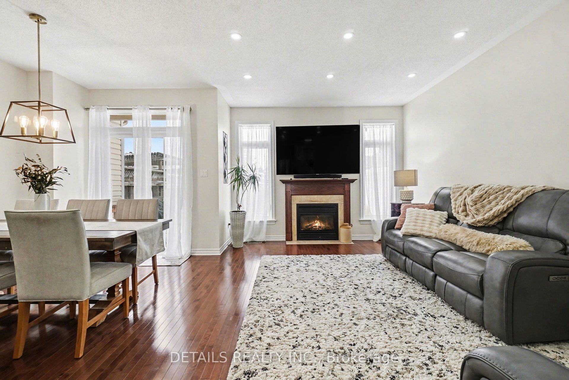 Additional image 5 of 112 Whispering Winds Way, Ottawa, ON, K1W 0B7