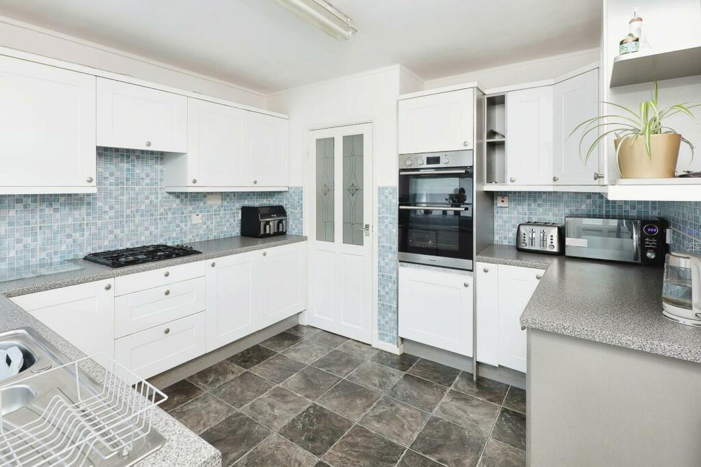 Additional image 3 of Rosslyn Road, Sutton Coldfield