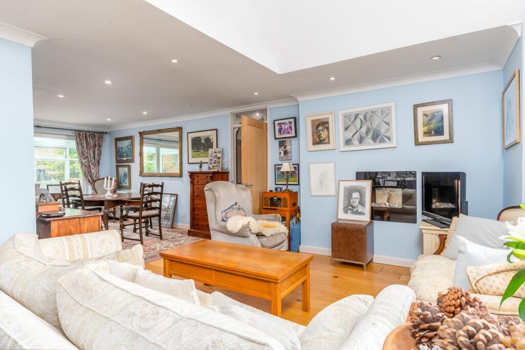 Additional image 5 of Riverside Gardens, Henley in Arden, Warwickshire, B95