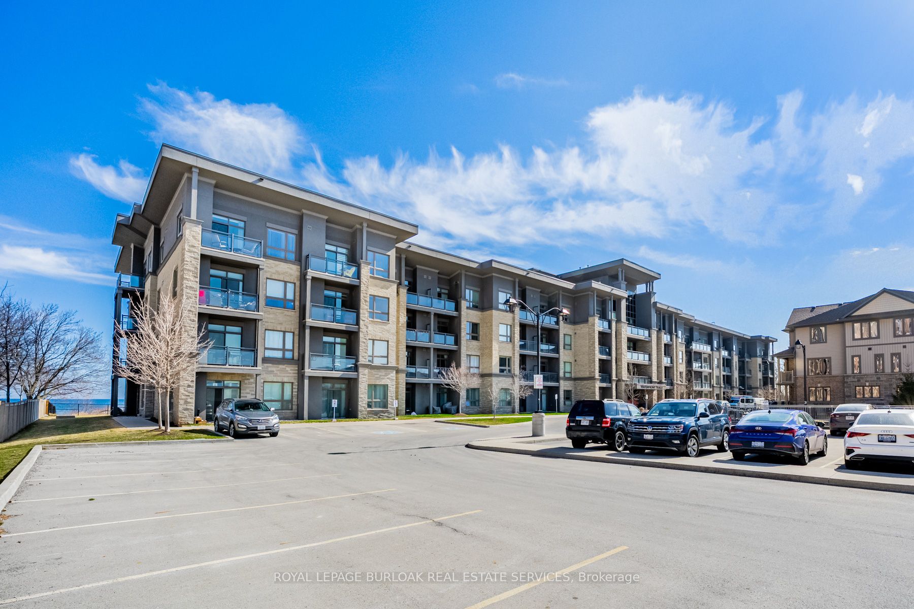 209-35 Southshore Crescent, Hamilton, ON, L8E 0J2