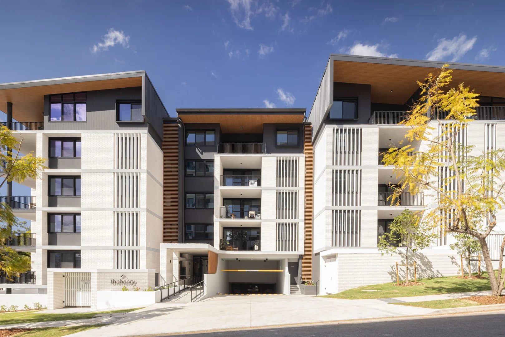 Additional image 9 of 410/186 Clarence Rd, Indooroopilly QLD 4068