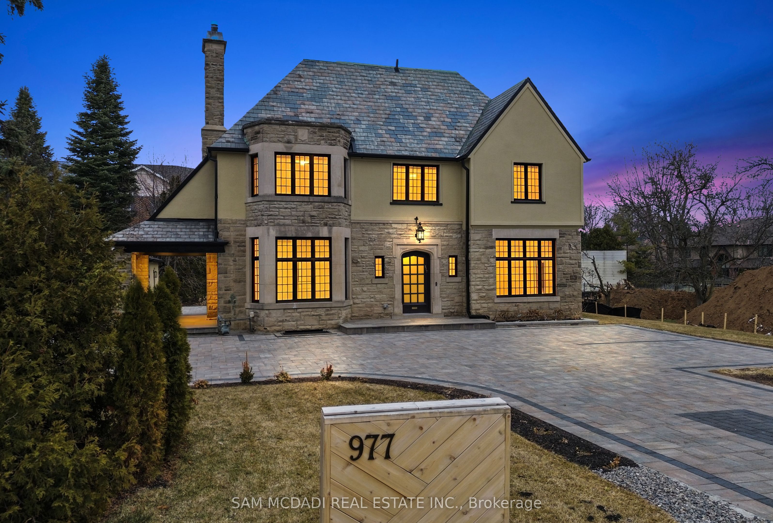 977 Unsworth Avenue, Burlington, ON, L7T 1R2