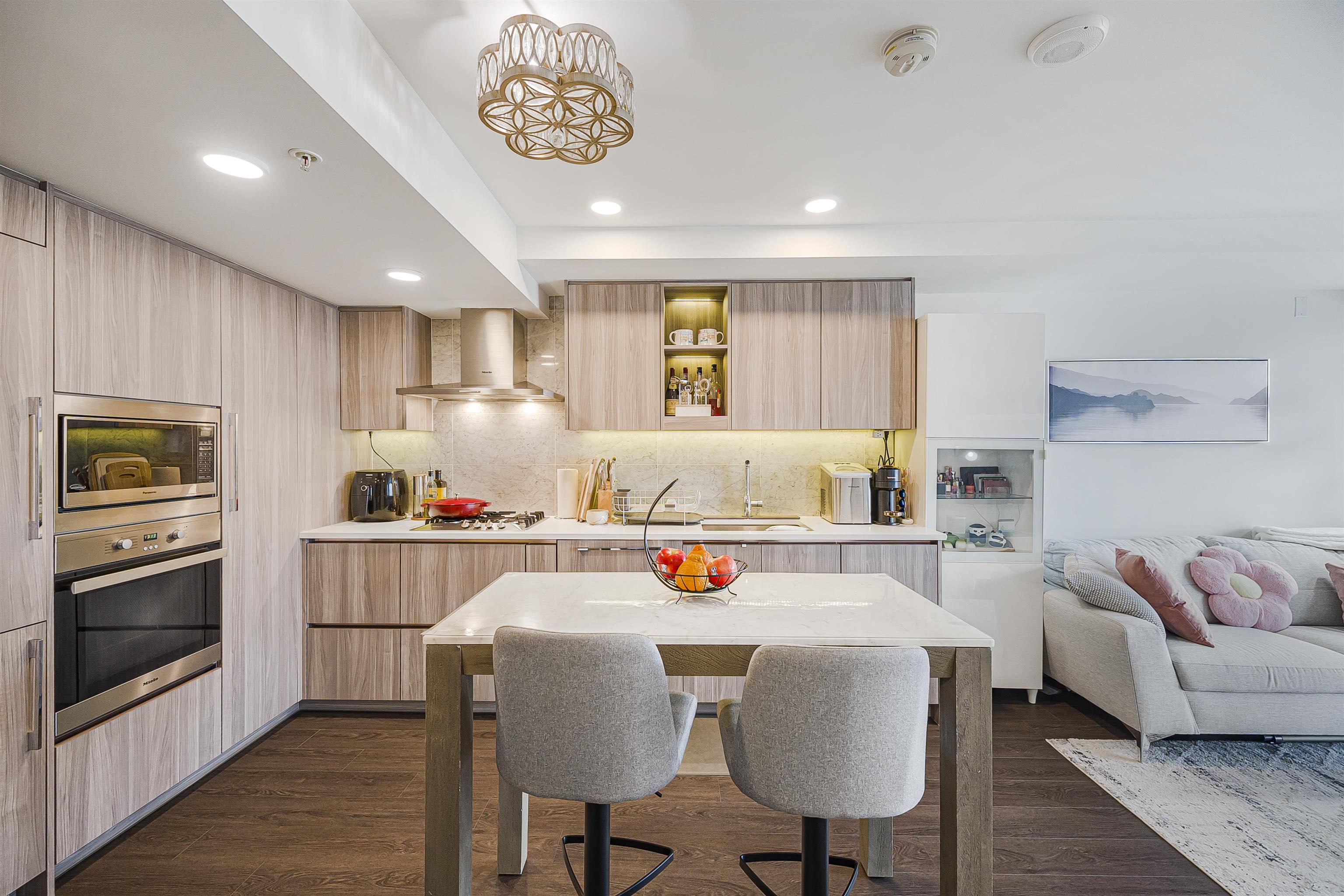 Additional image 4 of 2505-433 Marine Drive SW, Vancouver, BC, V5X 0H5