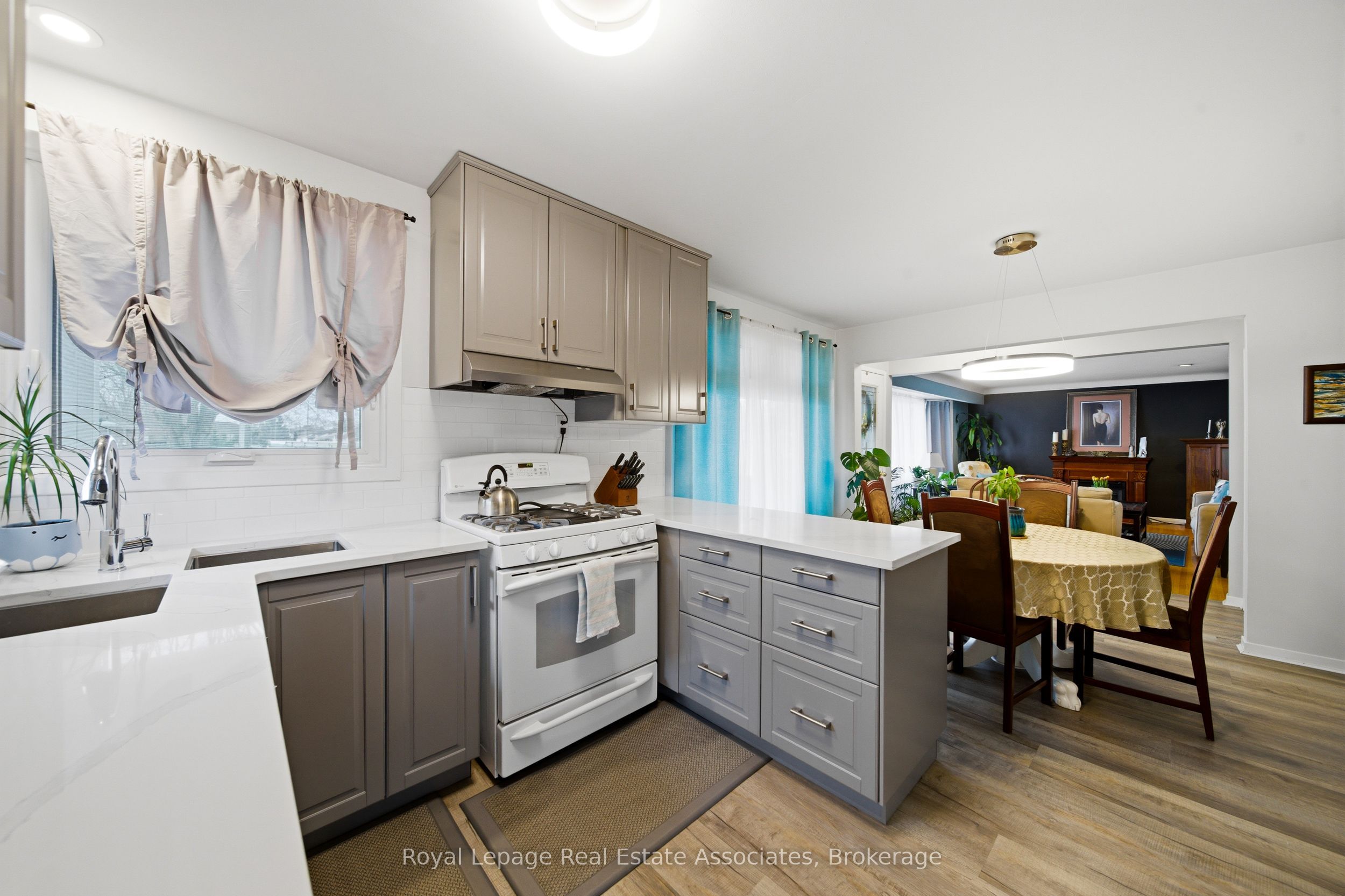 Additional image 5 of 4018 Montcalm Crescent, Niagara Falls, ON, L2G 6L8