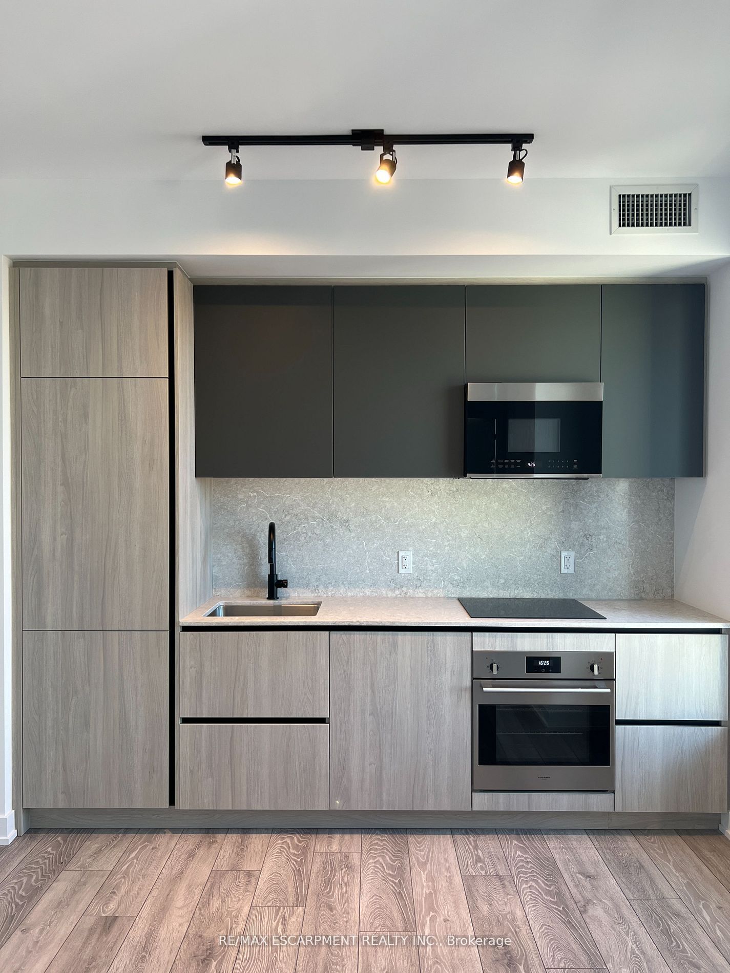 Additional image 5 of 3802-108 Peter Street, Toronto, ON, M5V 0W2