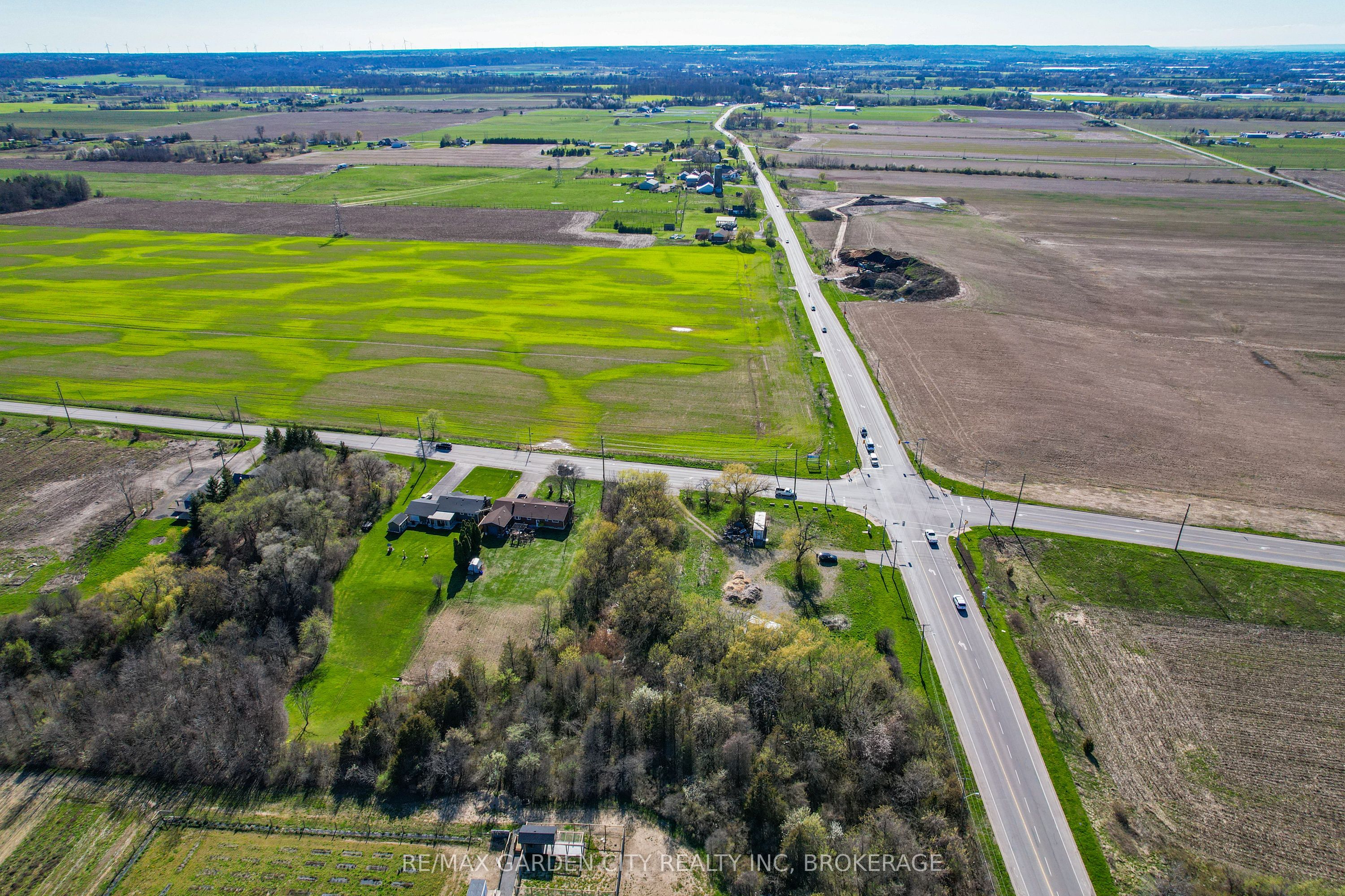 Additional image 4 of 381 St. Paul Street W, St. Catharines, ON, L2R 3N1