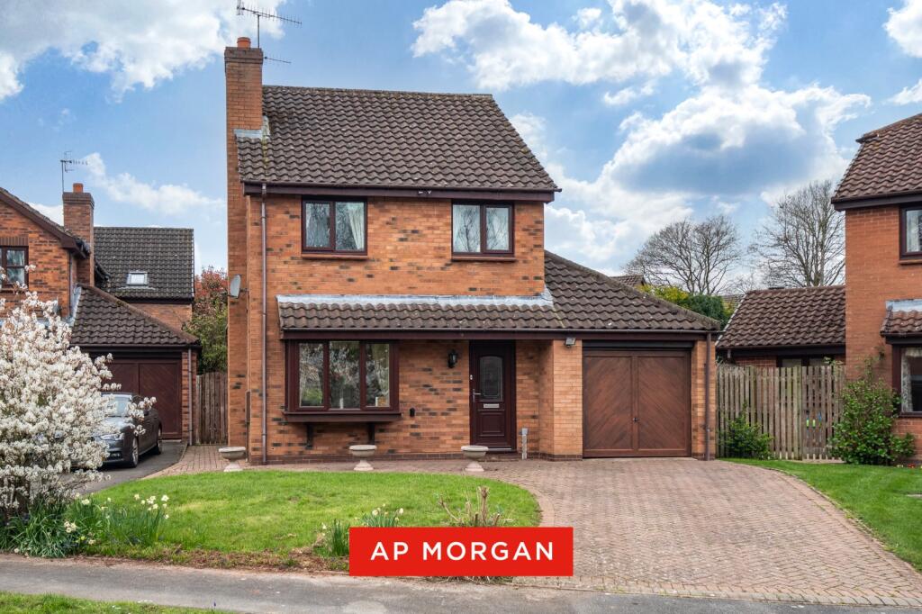 Yew Tree Drive, Bromsgrove, Worcestershire, B60