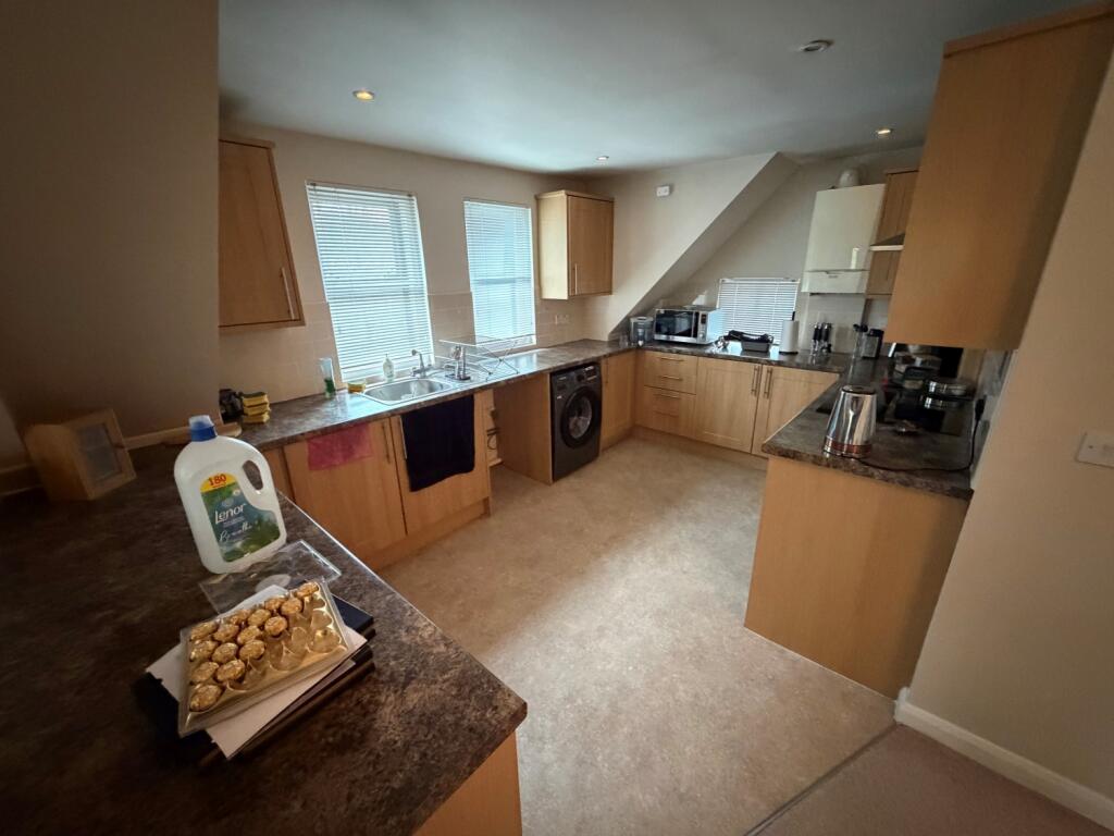Additional image 2 of Newton Court, 10 Earls Way, Halesowen, West Midlands, B63