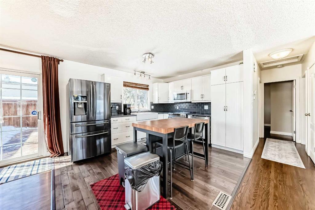 Additional image 3 of 9883 Athens Road SE, Calgary, AB, T2J 1B8