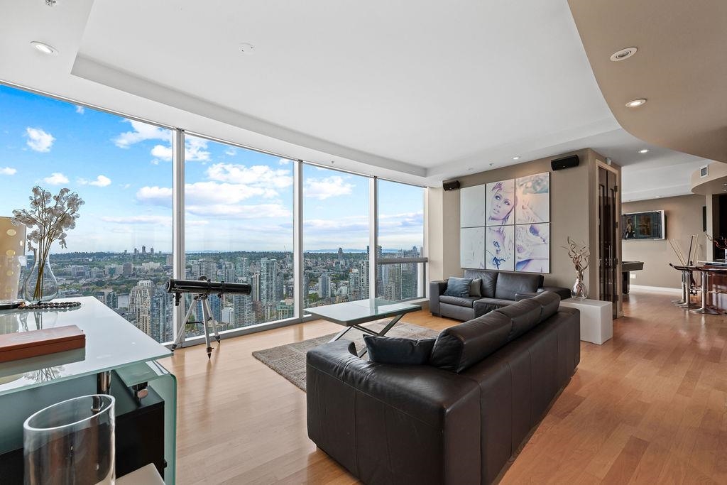 Additional image 2 of 4303-938 Nelson Street, Vancouver, BC, V6Z 3A7