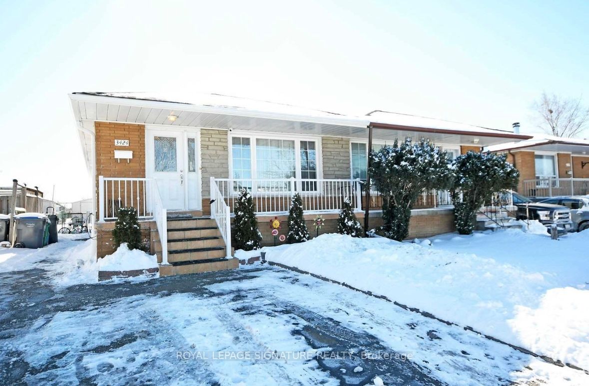 Main-3424 Clara Drive, Mississauga, ON, L4T 2C7