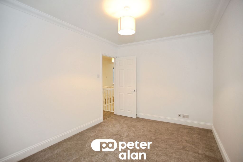Additional image 24 of 4 bed detached house for saleGlendale Gardens, Fleur De Lis, Blackwood NP12