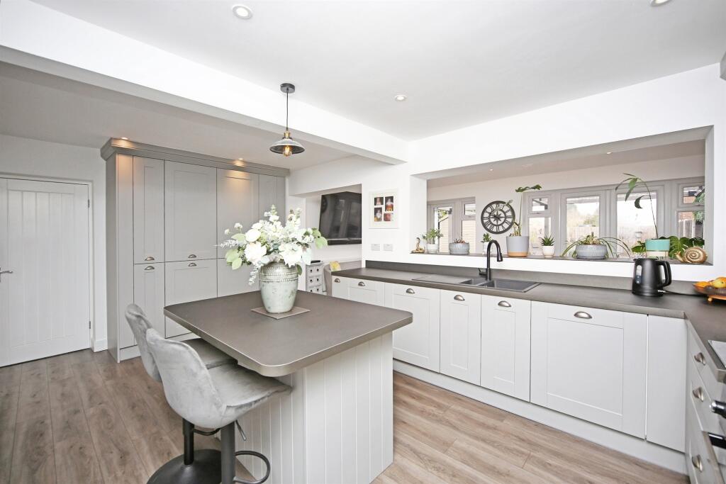 Additional image 8 of Leafield Road, Solihull