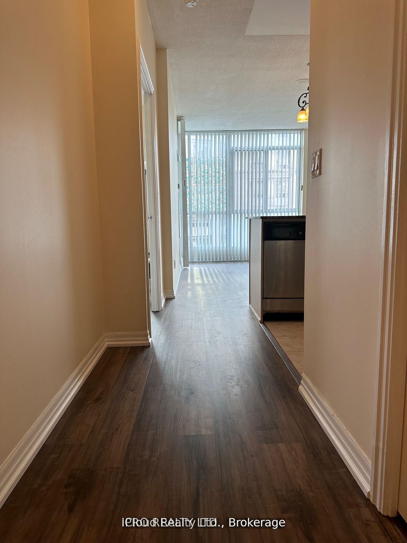 Additional image 5 of 2710-225 Webb Drive, Mississauga, ON, L5B 4P2