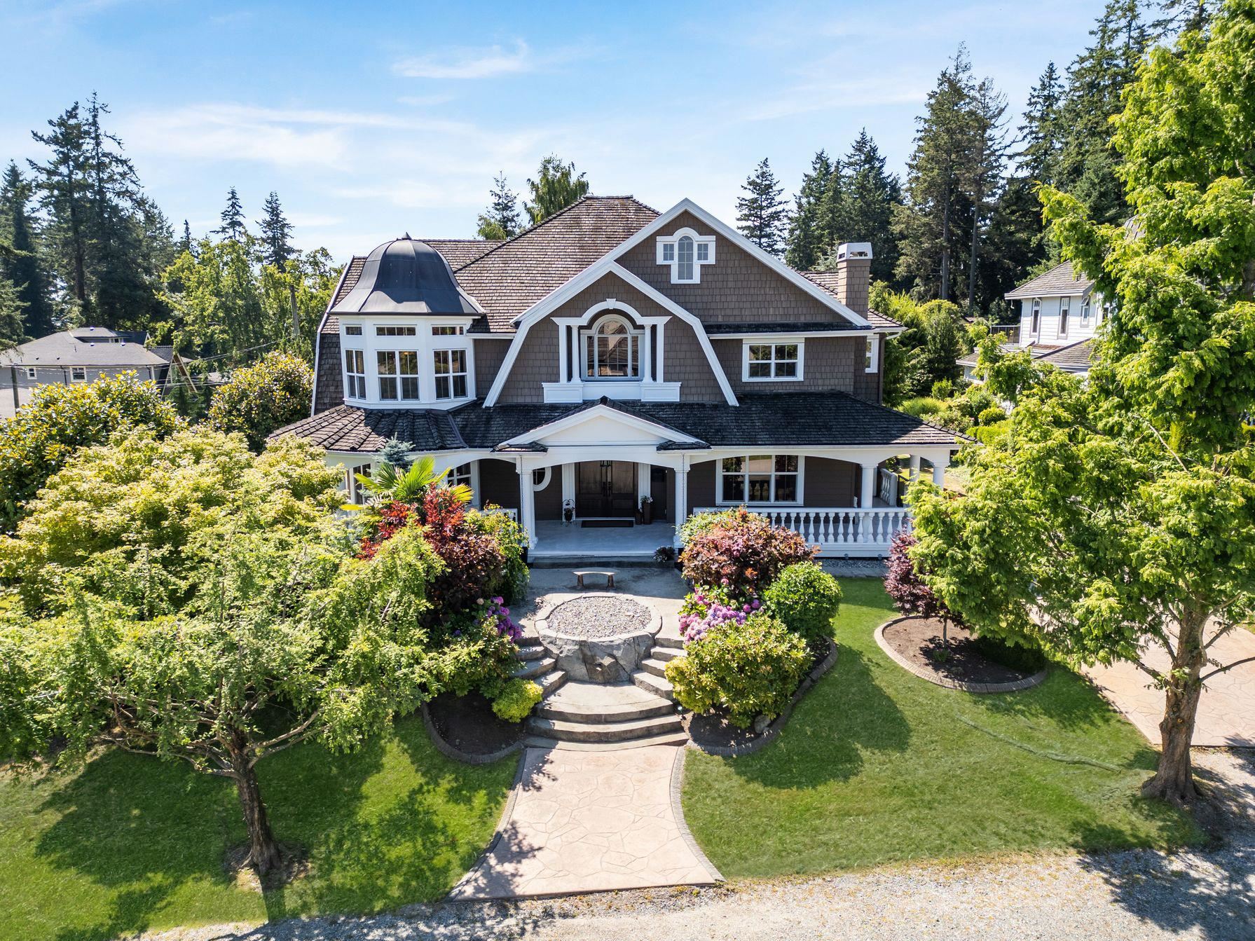 5615 121a Street, Surrey, BC, V3X 0A4