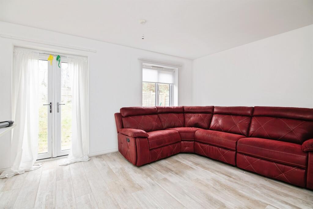 Additional image 33 of Argyll Way, Smethwick
