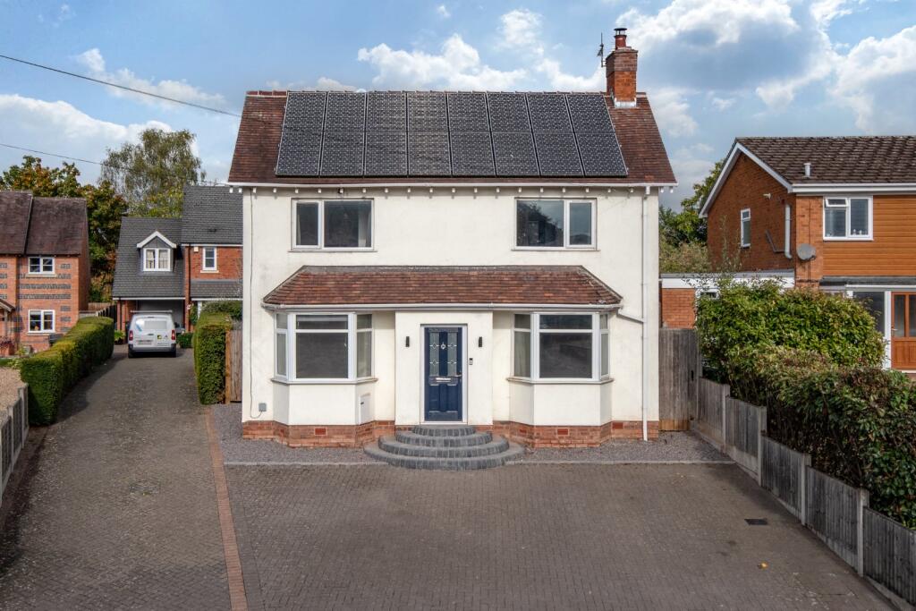 Stoke Road, Bromsgrove, Worcestershire, B60