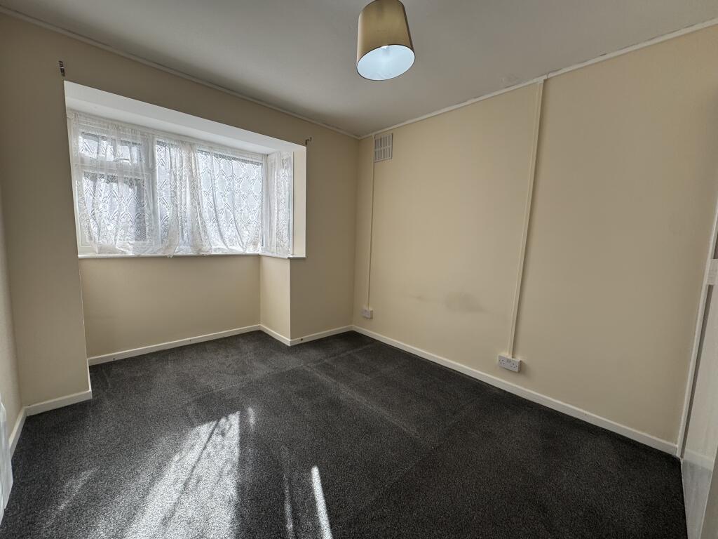 Lichfield Court, Jerrard Drive photo 5