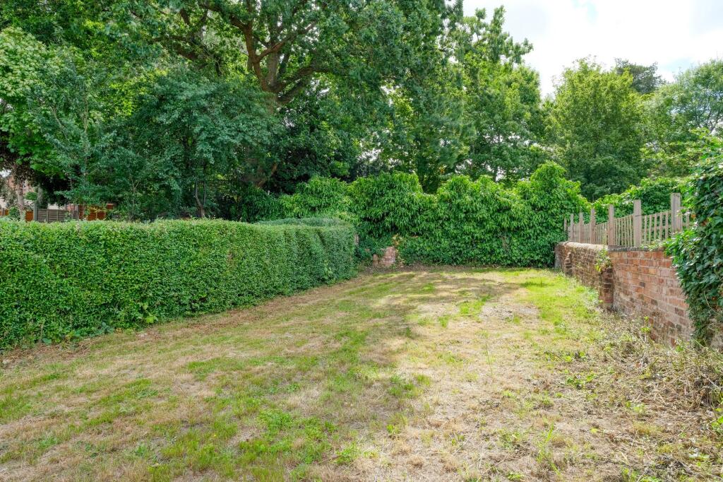 Additional image 11 of Worcester Road, Bromsgrove, B61
