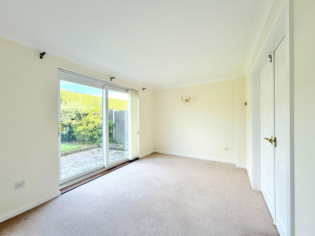 Grey Mill Close, Monkspath photo 4