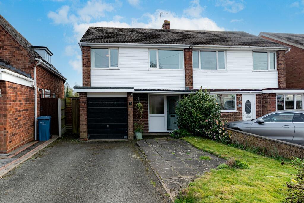 Reindeer Road, Fazeley, B78