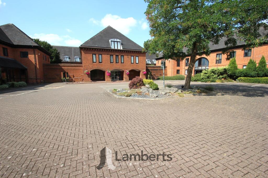 Berrington Close, Ipsley, B98