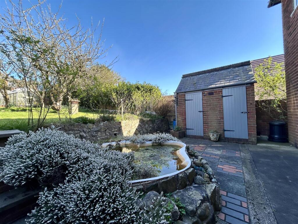 Additional image 26 of Highfield Crescent, Rowley Regis