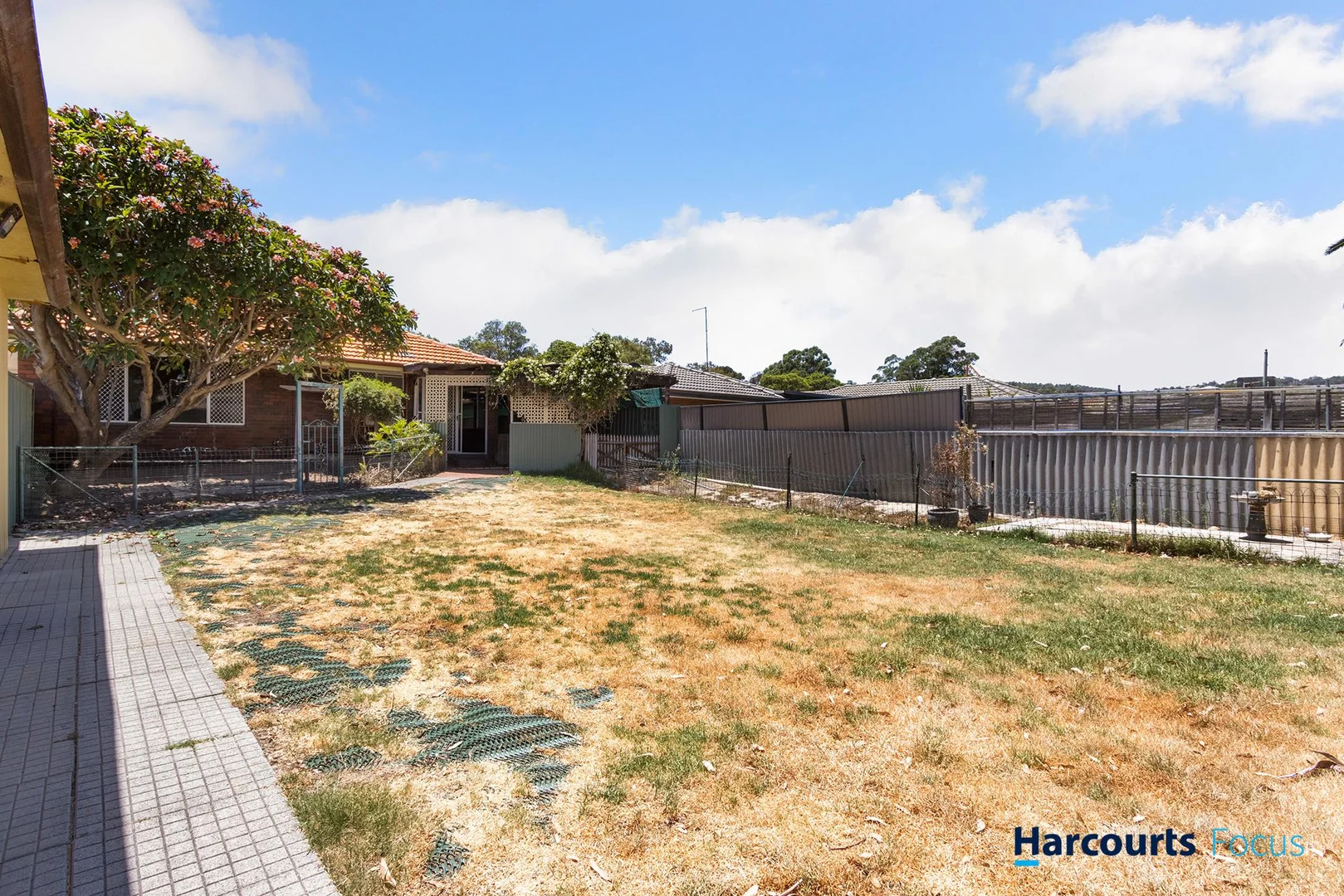 Additional image 25 of 34 Fifth Road, Armadale WA 6112