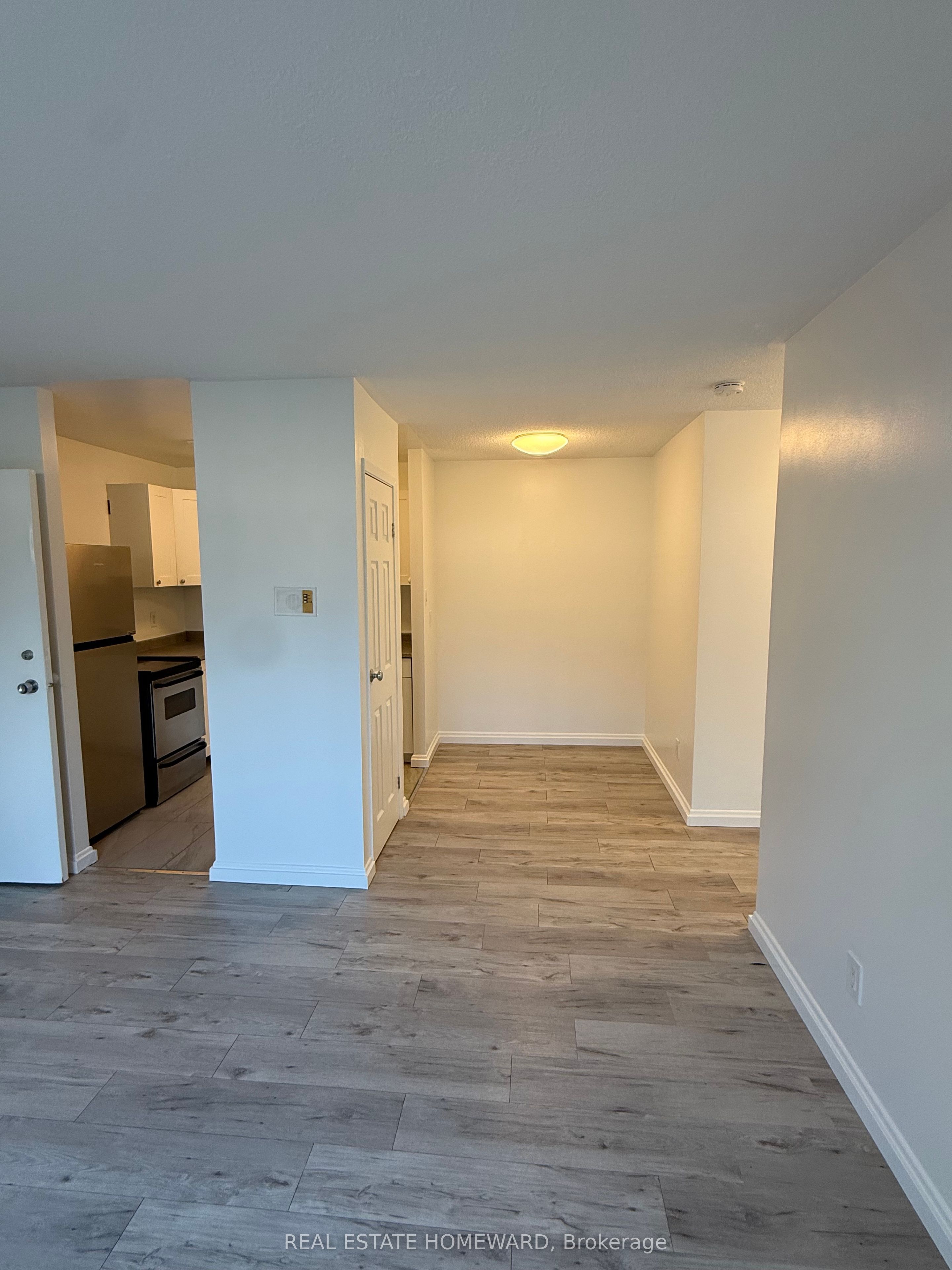 Additional image 3 of 105-158 Main Street, Toronto, ON, M4E 2V8