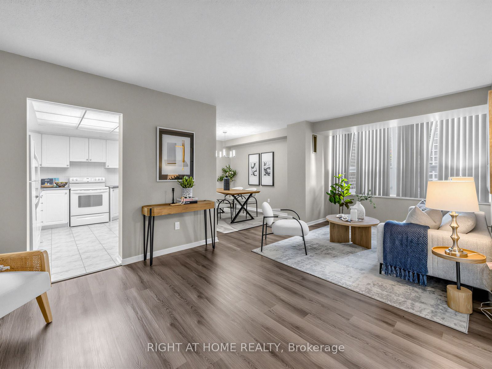 2004-1900 Sheppard Avenue E, Toronto, ON, M2J 4T4 photo 4
