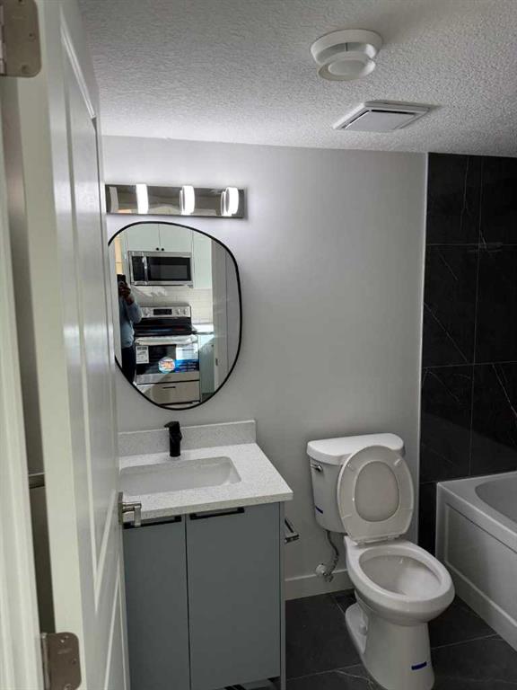 Additional image 4 of 455 Tekarra Drive NW, Calgary, AB, T3R 2G3