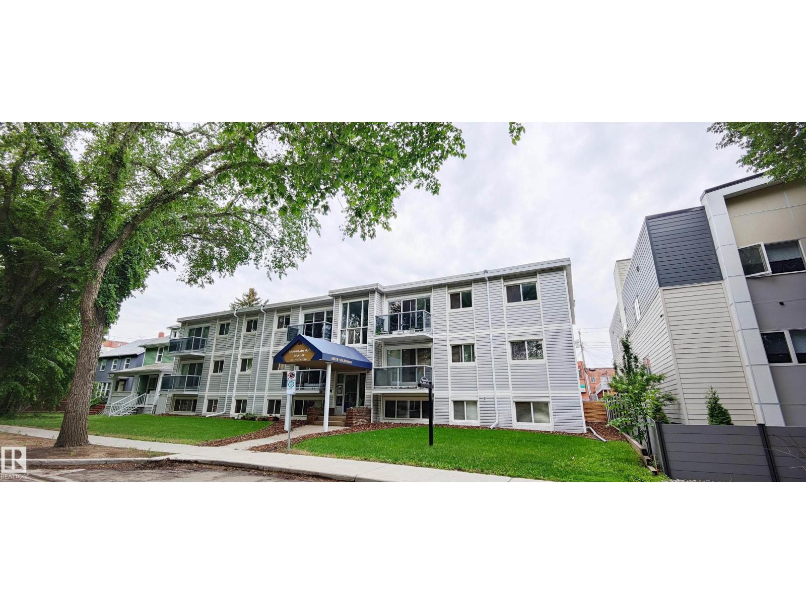 207-10815 83 Avenue NW, Edmonton, AB, T6E2E6