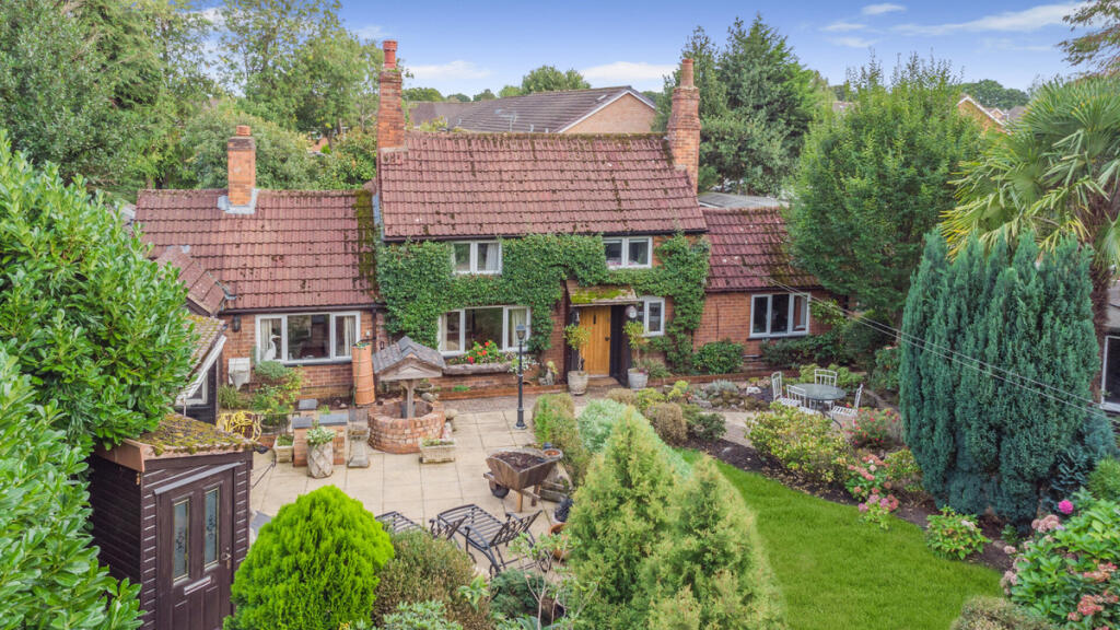 Bills Lane, Shirley, Solihull B90 2PJ