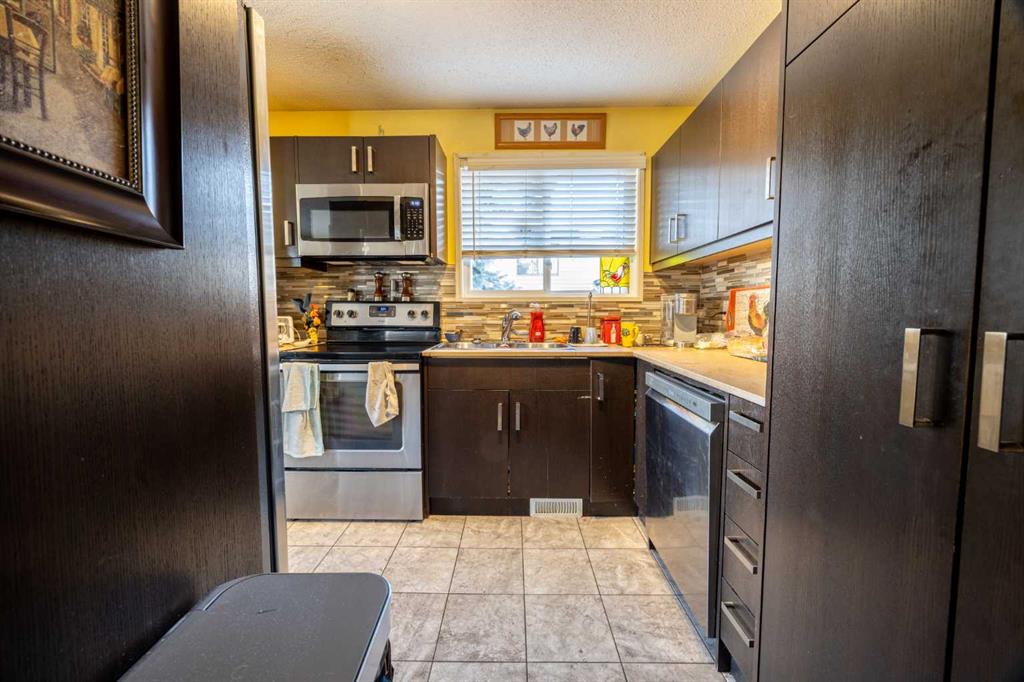 Additional image 4 of 1206 Allen Street SE, Airdrie, AB, T4B 1B6