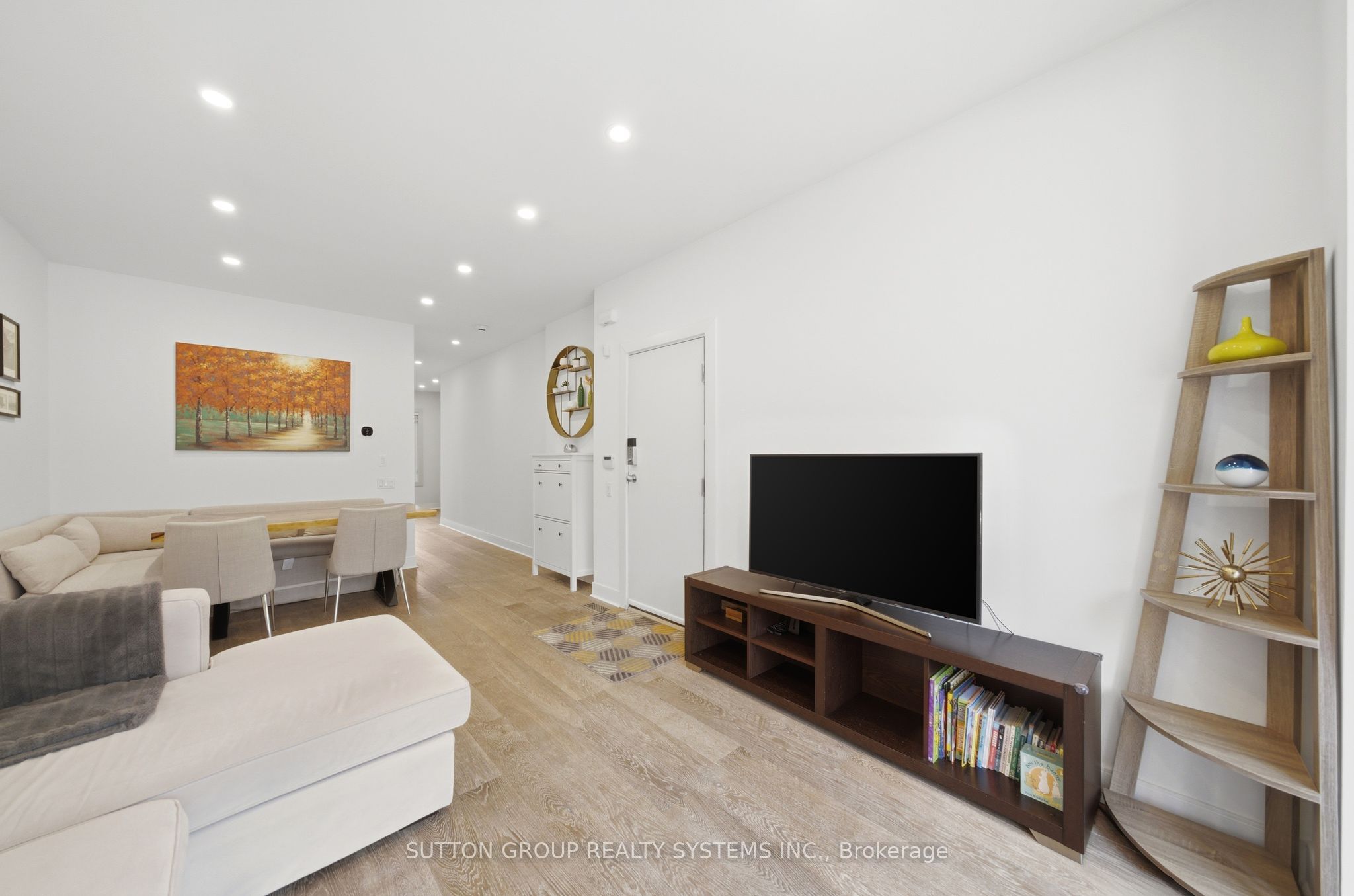 Additional image 3 of 99A Walmer Road, Toronto, ON, M5R 2X6