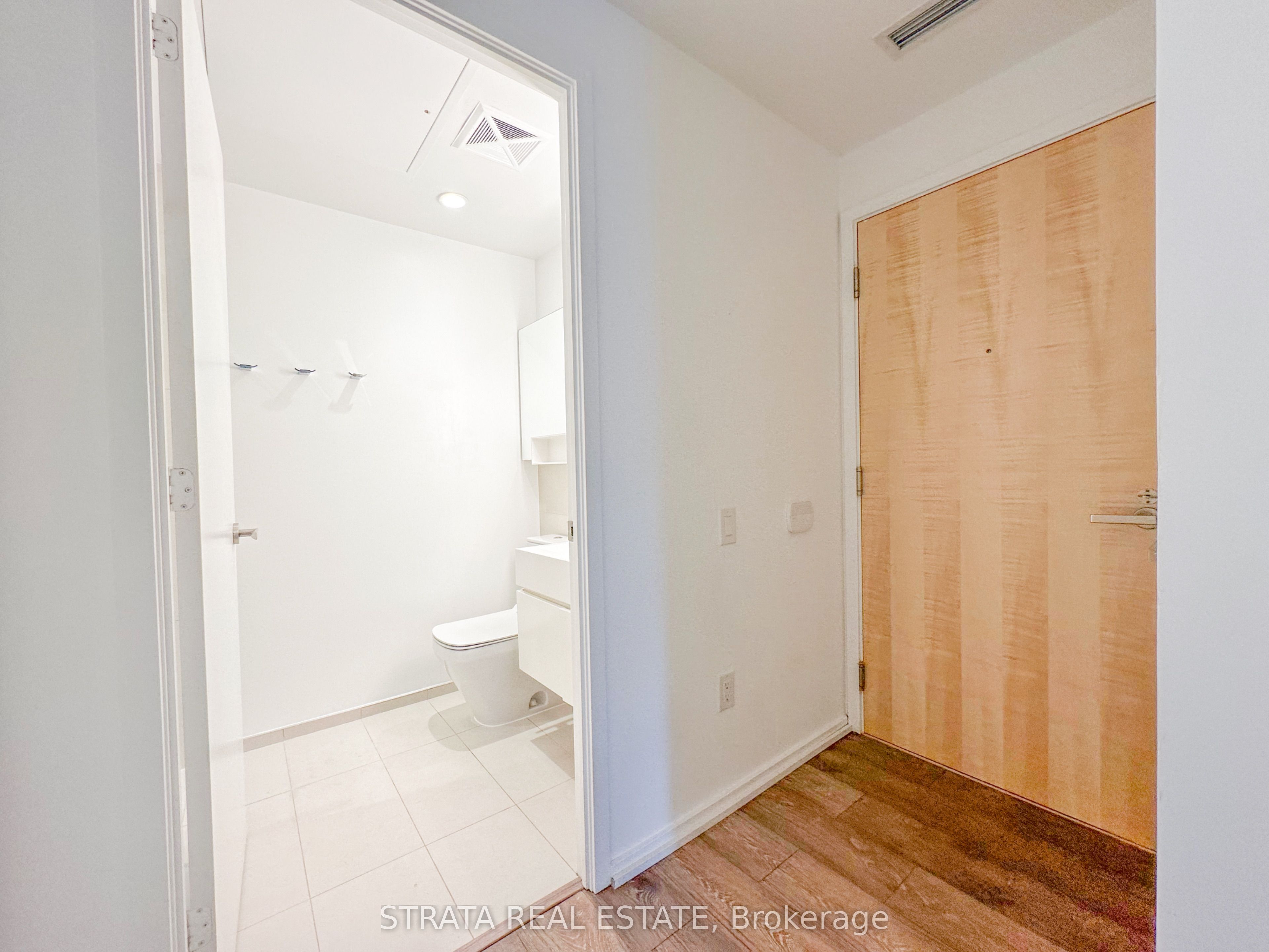 Additional image 4 of 1608-45 Charles Street E, Toronto, ON, M4Y 1S2