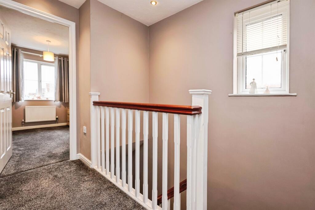 Wakeman Drive, Tividale, OLDBURY photo 5