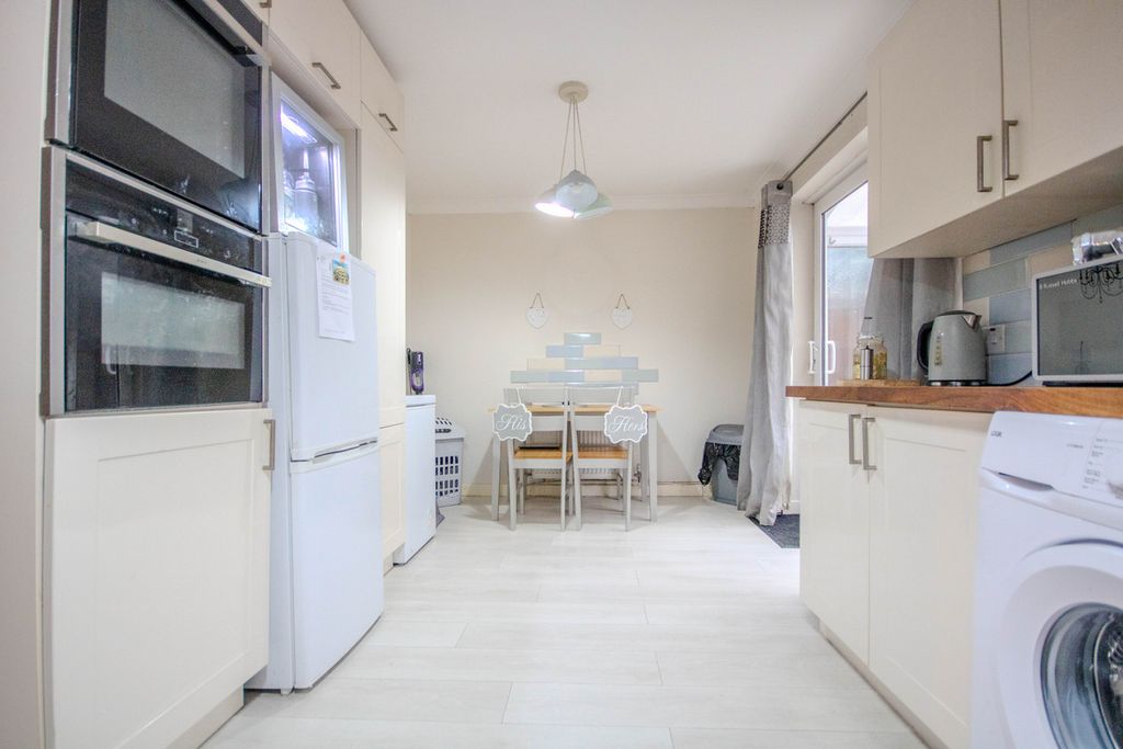 Additional image 7 of 3 bed semi-detached house for saleHengoed Parc, Hengoed CF82