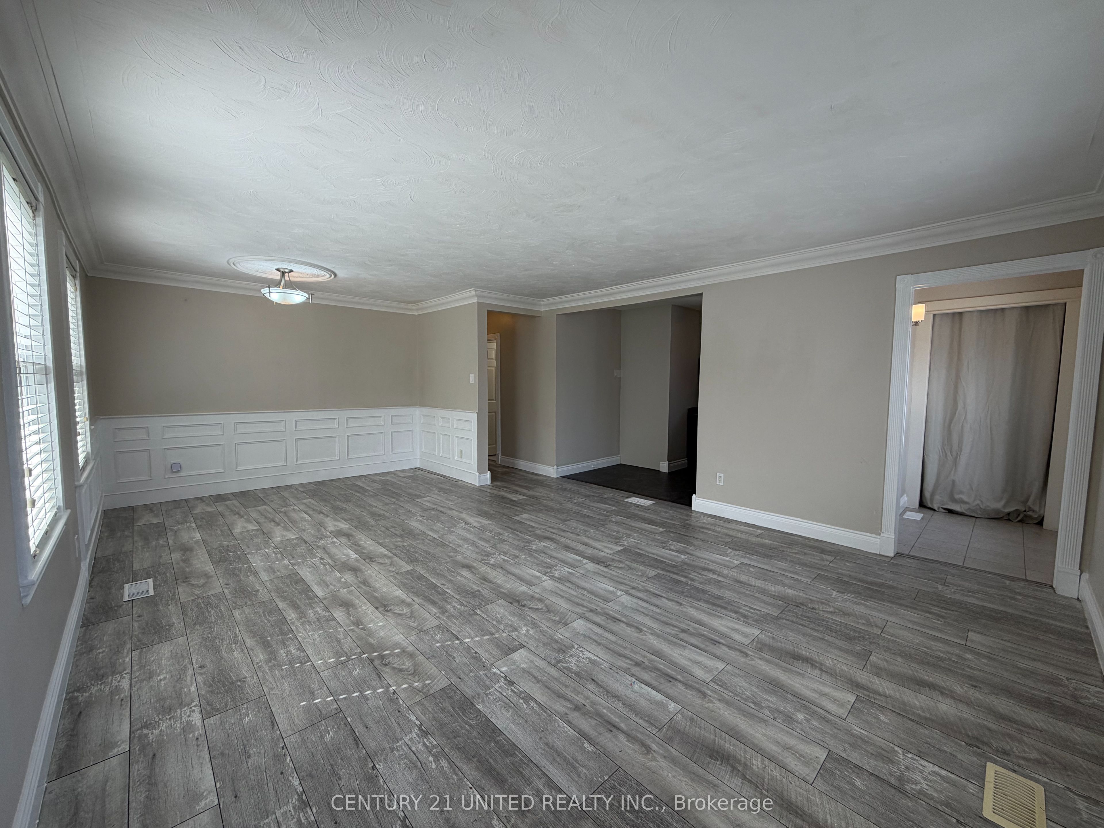 Additional image 4 of Upper-685 Armour Road, Peterborough, ON, K9H 1Z5
