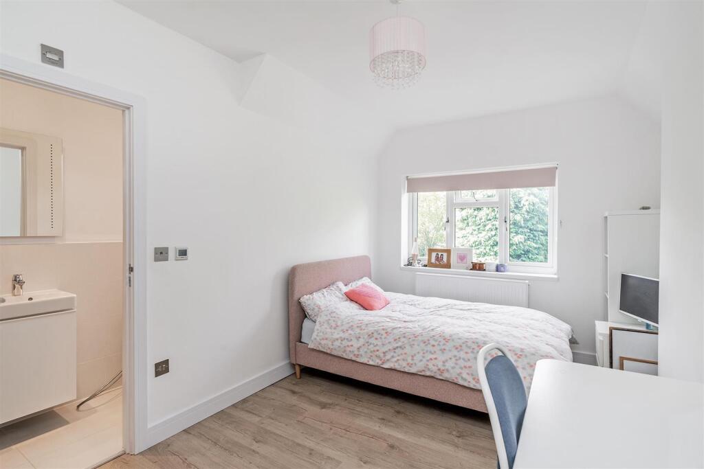 Additional image 17 of Silhill Hall Road, Solihull, B91
