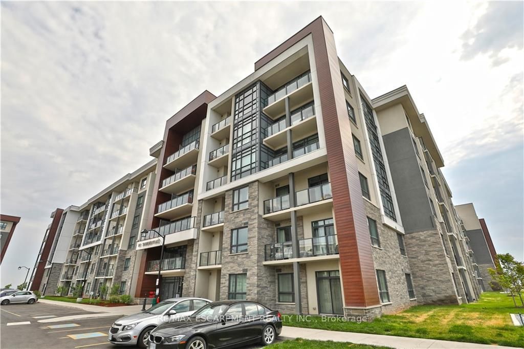 107-101 Shoreview Place, Hamilton, ON, L8E 0K3