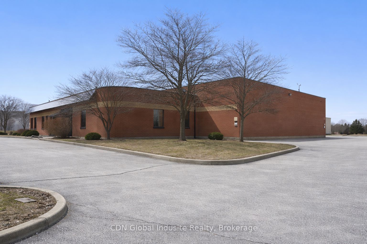 Additional image 3 of 415 Ambassador Drive, Mississauga, ON, L5T 2J3
