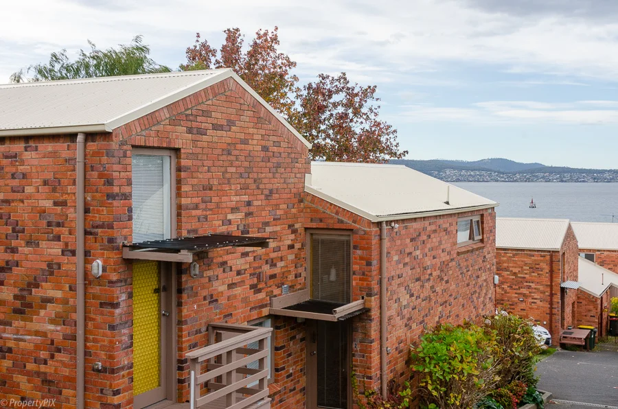 Additional image 14 of 1/674 Sandy Bay Road, Sandy Bay TAS 7005