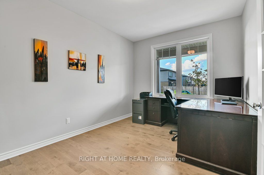 Additional image 3 of 844 Snowdrop Crescent, Ottawa, ON, K1T 0X7
