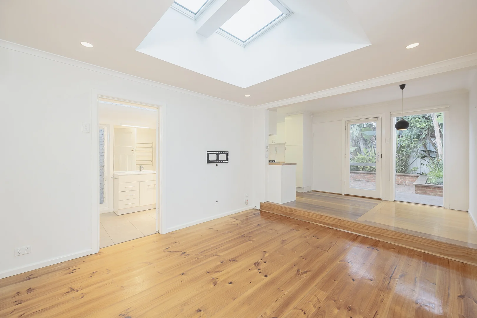 Additional image 2 of 22 Young Street, St Kilda East VIC 3183